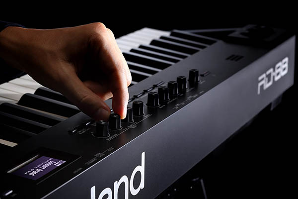 Music City – Tổng Kho Piano, Guitar, Organ | Dịch Vụ Giáo Dục Âm Nhạc
